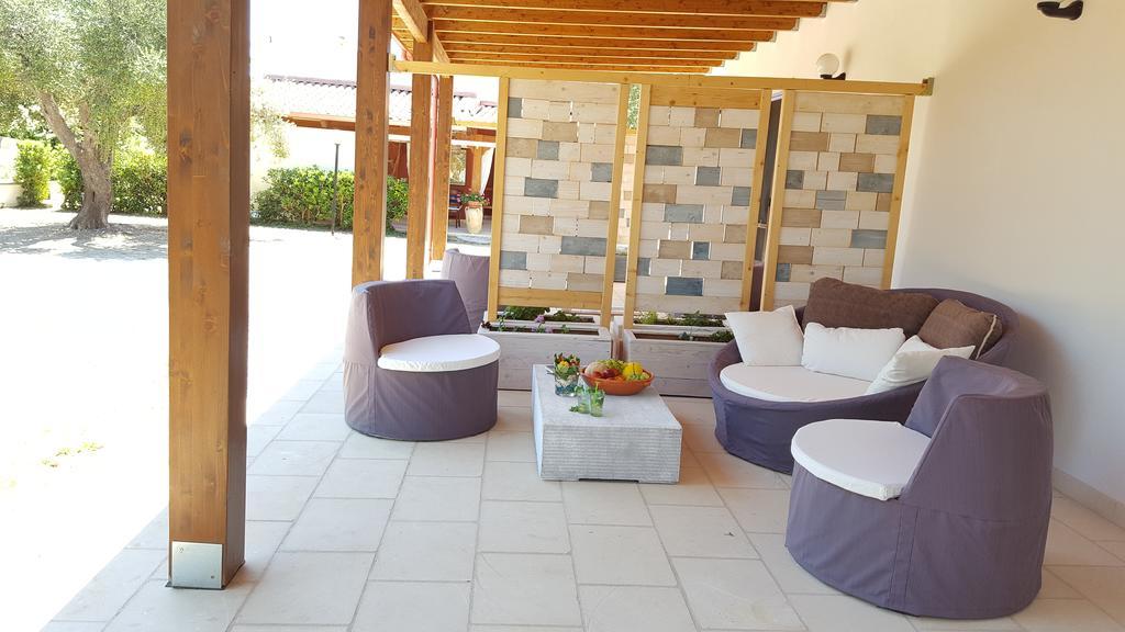 Agriturismo Villa Tommaso 토레 델 로소 외부 사진