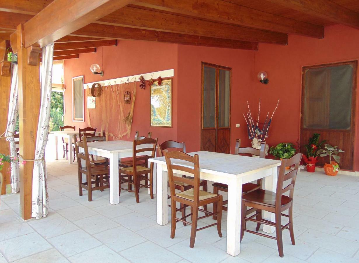 Agriturismo Villa Tommaso 토레 델 로소 외부 사진